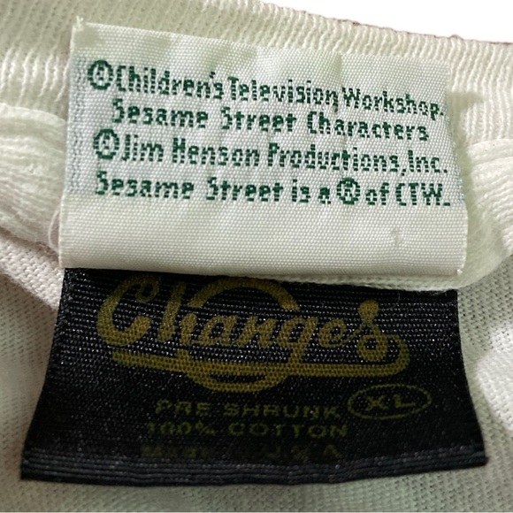 Vintage Sesame Street Grover Elmo hug - single Stitch - Picture 2 of 3